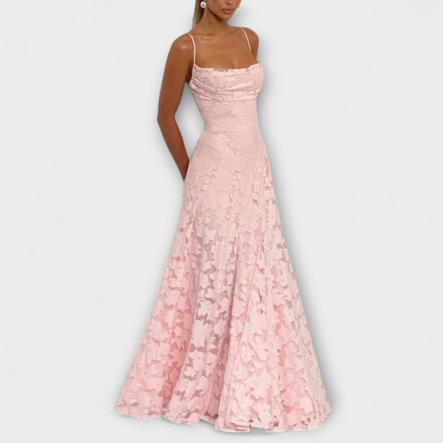 Christina - Schickes Floral-Spitzen-Maxikleid mit Spaghettiträgern 