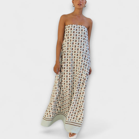 Britta - Einzigartiges geometrisches Off-Shoulder Maxi-Kleid 