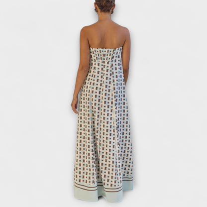 Britta - Einzigartiges geometrisches Off-Shoulder Maxi-Kleid 