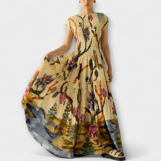 Elvira - Maxikleid mit plissiertem Druckdesign 