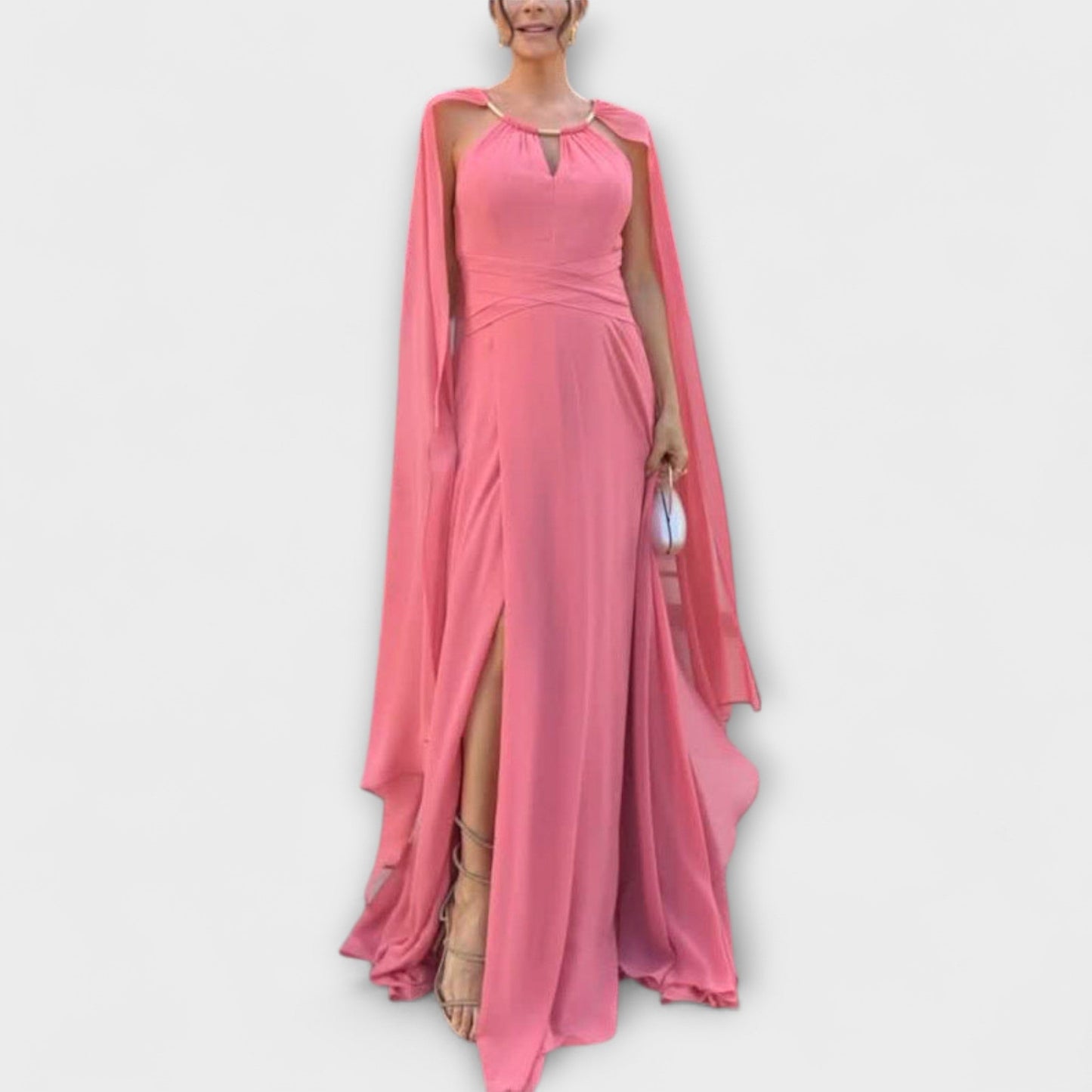Elke - Elegantes Maxikleid mit Cape-Ärmeln und hohem Schlitz