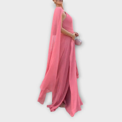 Elke - Elegantes Maxikleid mit Cape-Ärmeln und hohem Schlitz