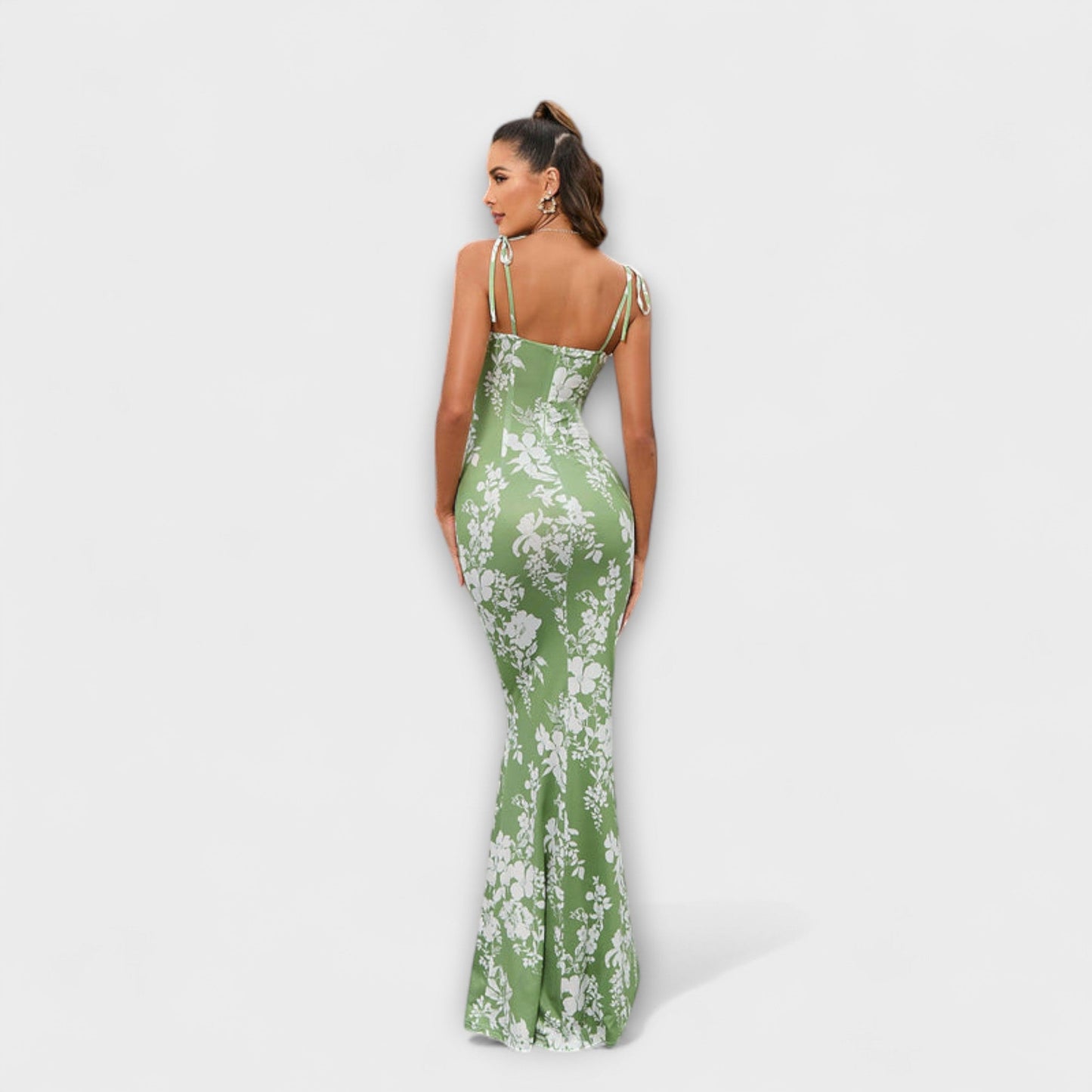 Kathrin – Ballkleid mit Blumenmuster und integrierten Schulterträgern