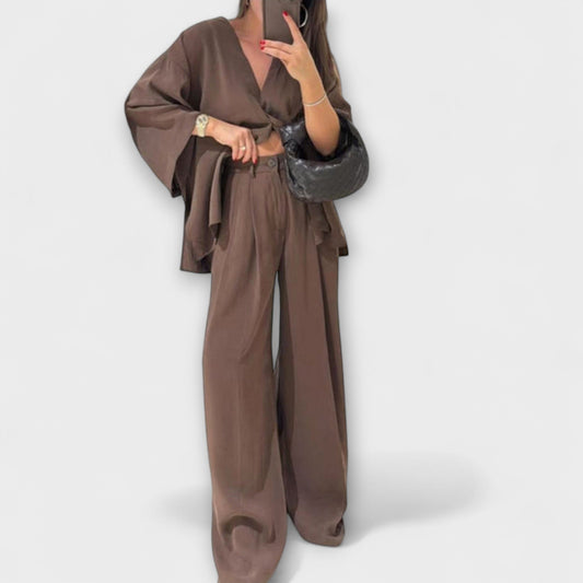 Roswitha – Lässiges V-Ausschnitt-Set mit Hose