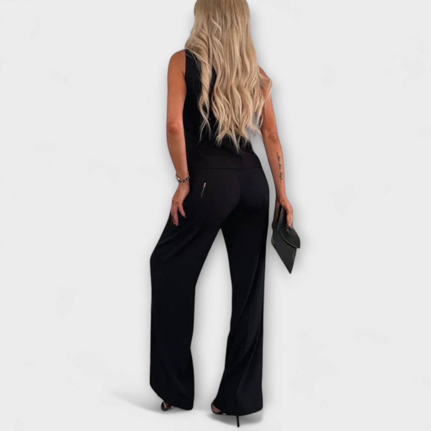 Wilhelmina – Schickes ärmelloses Top und Hosen Ensemble