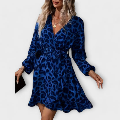 Vera - Schickes Kleid mit Leopardenmuster, V-Ausschnitt und Bindegürtel 
