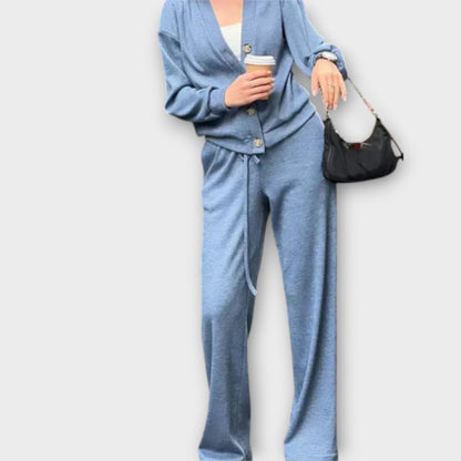 Chantal – Cardigan &amp; Hosen Set