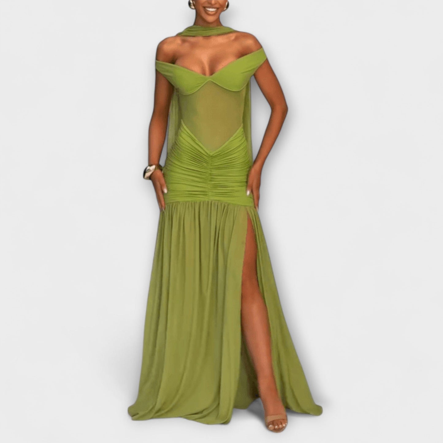 Leokadia - Olivfarbenes V-Ausschnitt Maxikleid 