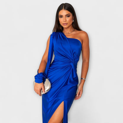 Gisela - Elegantes Kleid mit Raffinesse 