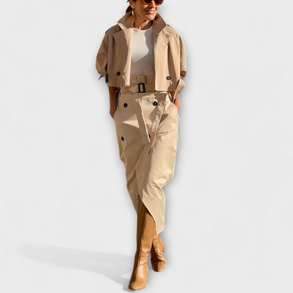 Tilde – Elegantes Set aus Jacke und Midi-Rock mit Taschen
