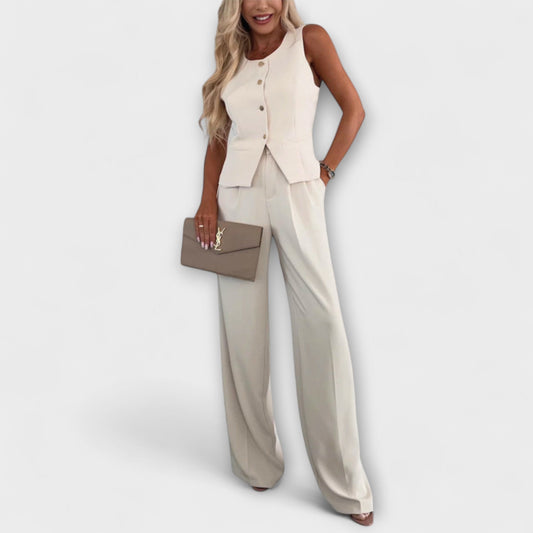 Wilhelmina – Schickes ärmelloses Top und Hosen Ensemble