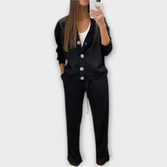 Chantal – Cardigan &amp; Hosen Set