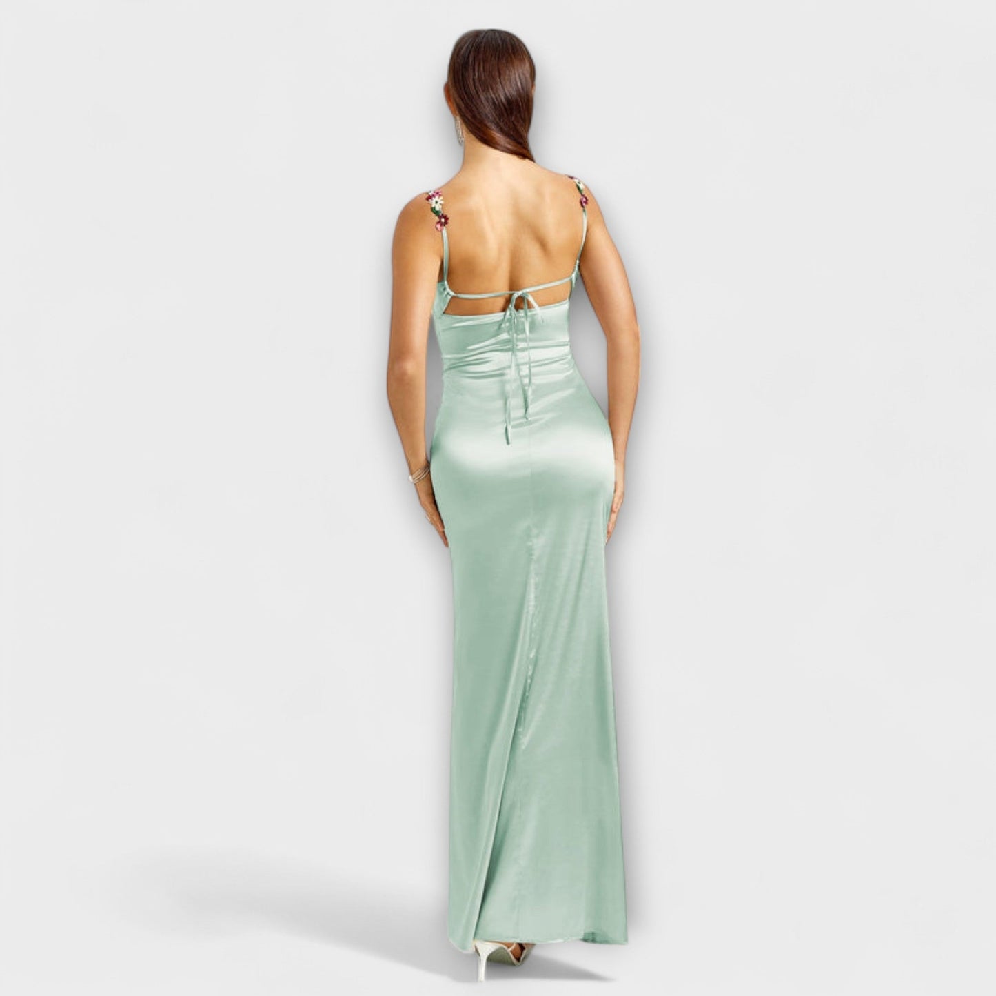 Laura - Verziertes Satin-Kleid mit Trägerschnürung im Rücken 
