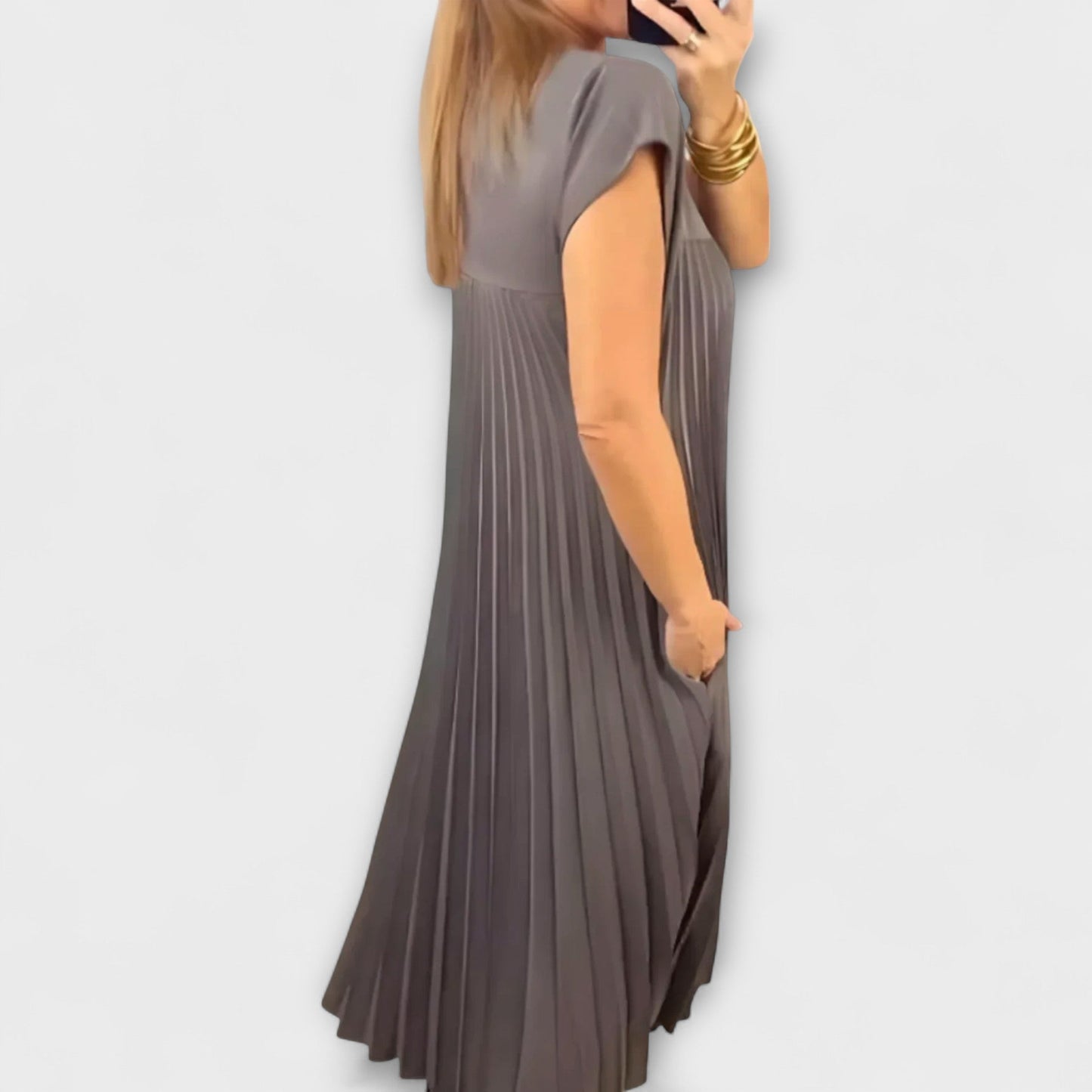 Isolde – Elegantes Plisseekleid