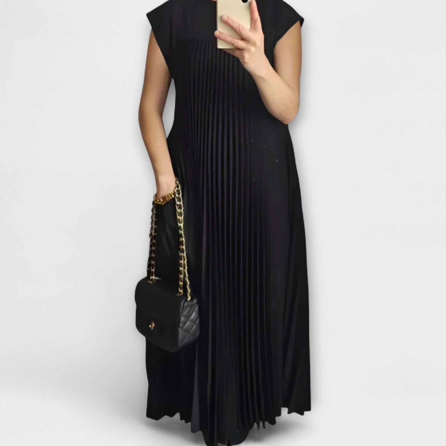 Isolde – Elegantes Plisseekleid