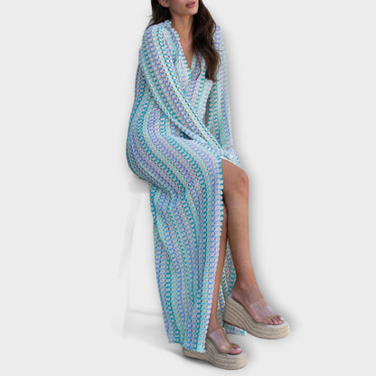 Leonora – Maxikleid mit V-Ausschnitt und Urlaubsflair 