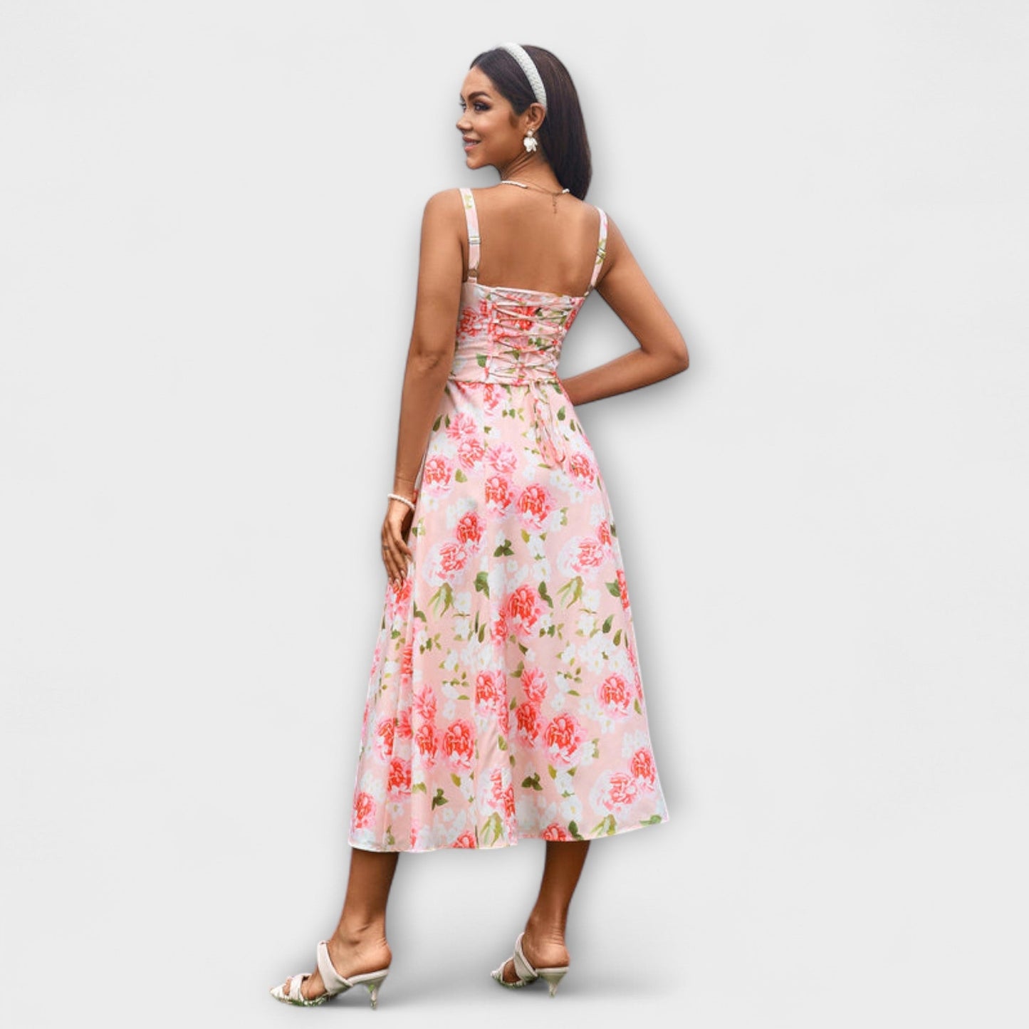 Wilma - Rüschentopkleid mit Schlitzdetail 