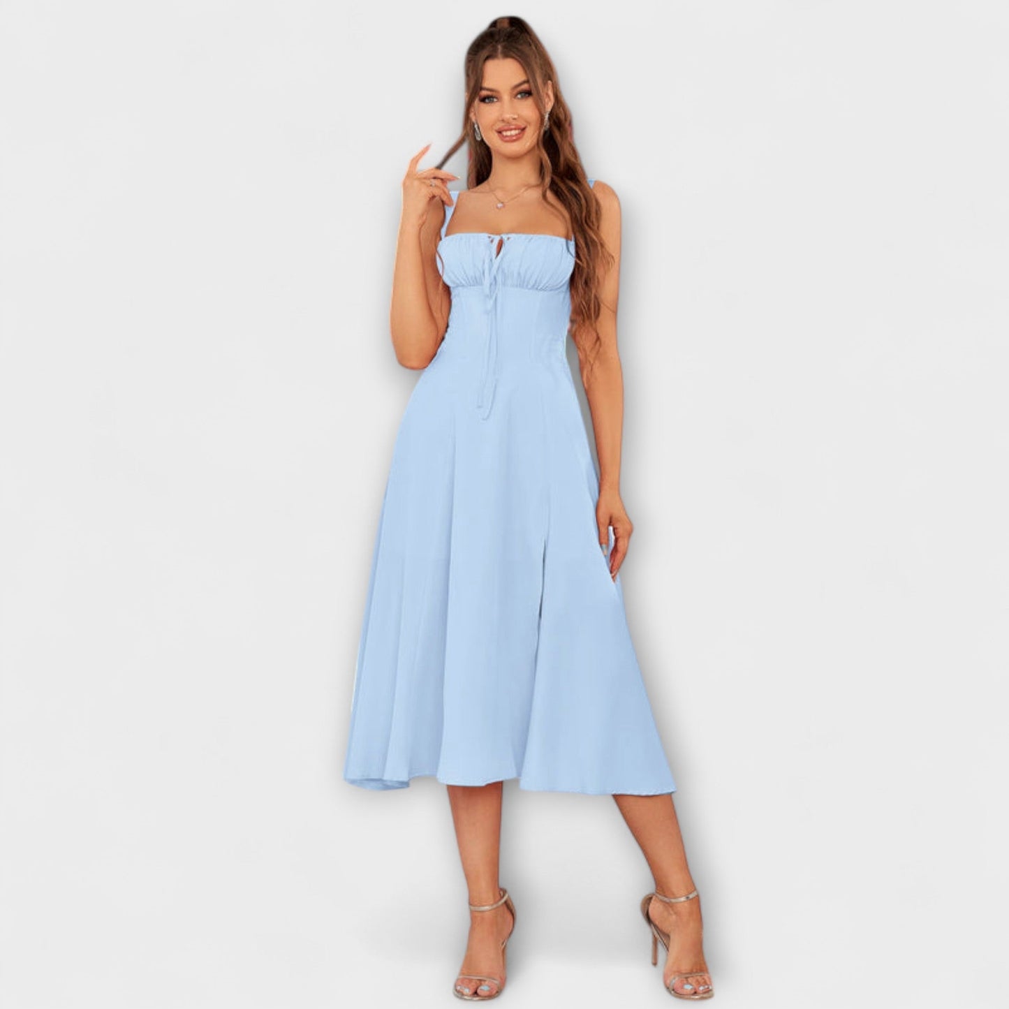 Wilma - Rüschentopkleid mit Schlitzdetail 