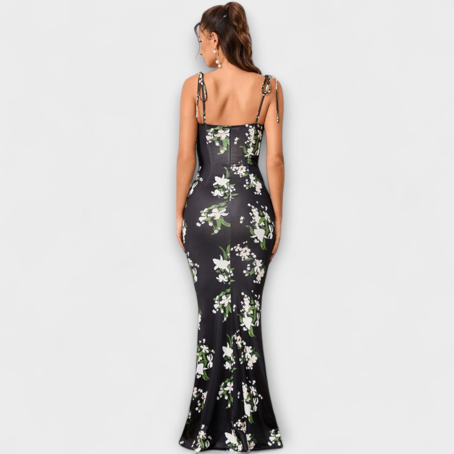 Kathrin – Ballkleid mit Blumenmuster und integrierten Schulterträgern