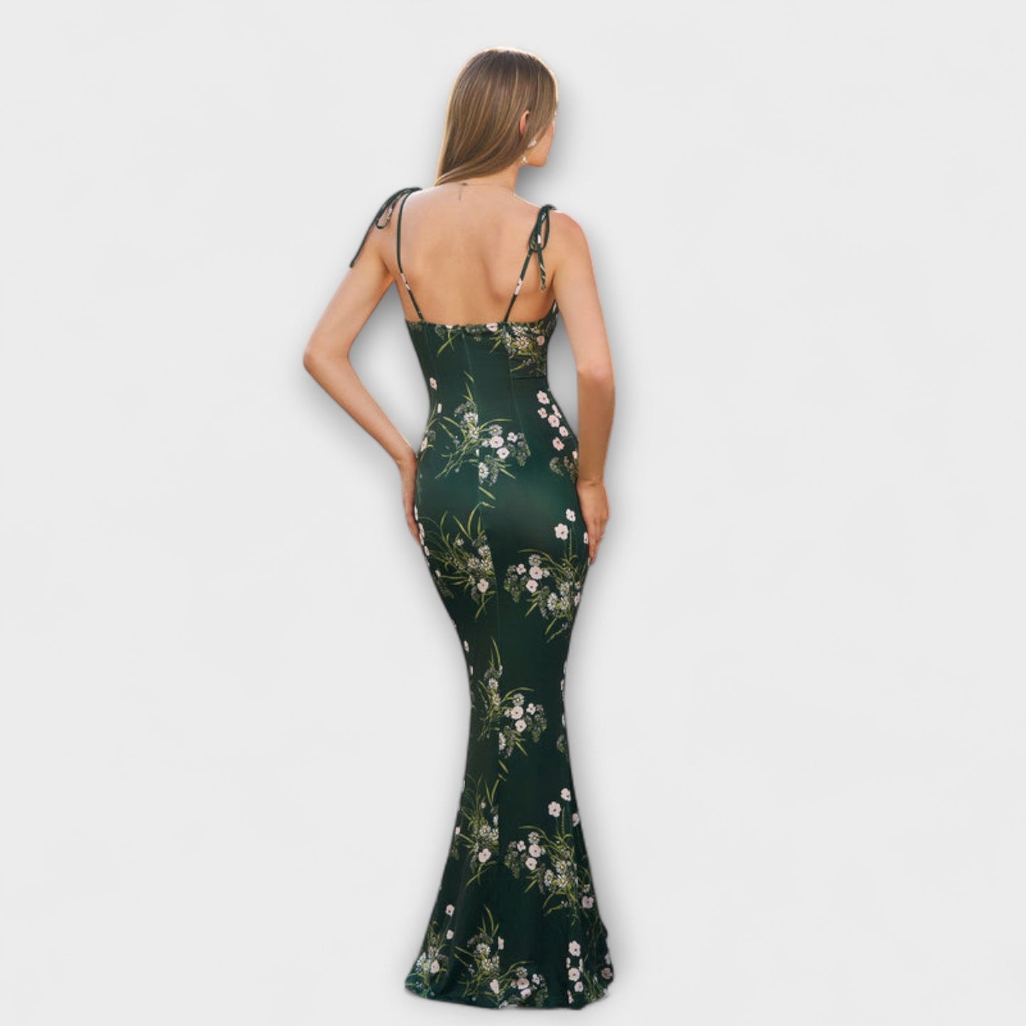 Kathrin – Ballkleid mit Blumenmuster und integrierten Schulterträgern