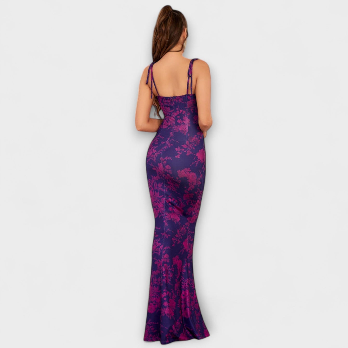 Kathrin – Ballkleid mit Blumenmuster und integrierten Schulterträgern