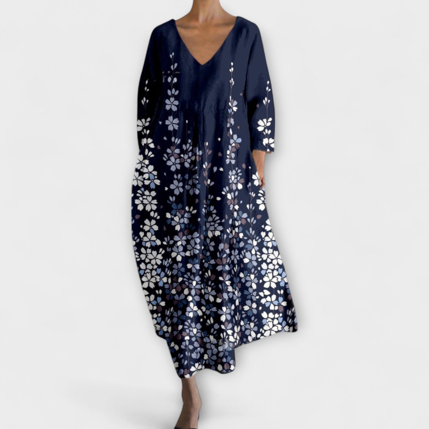 Melinda - Langes, hergestellt aus Kleid mit V-Ausschnitt