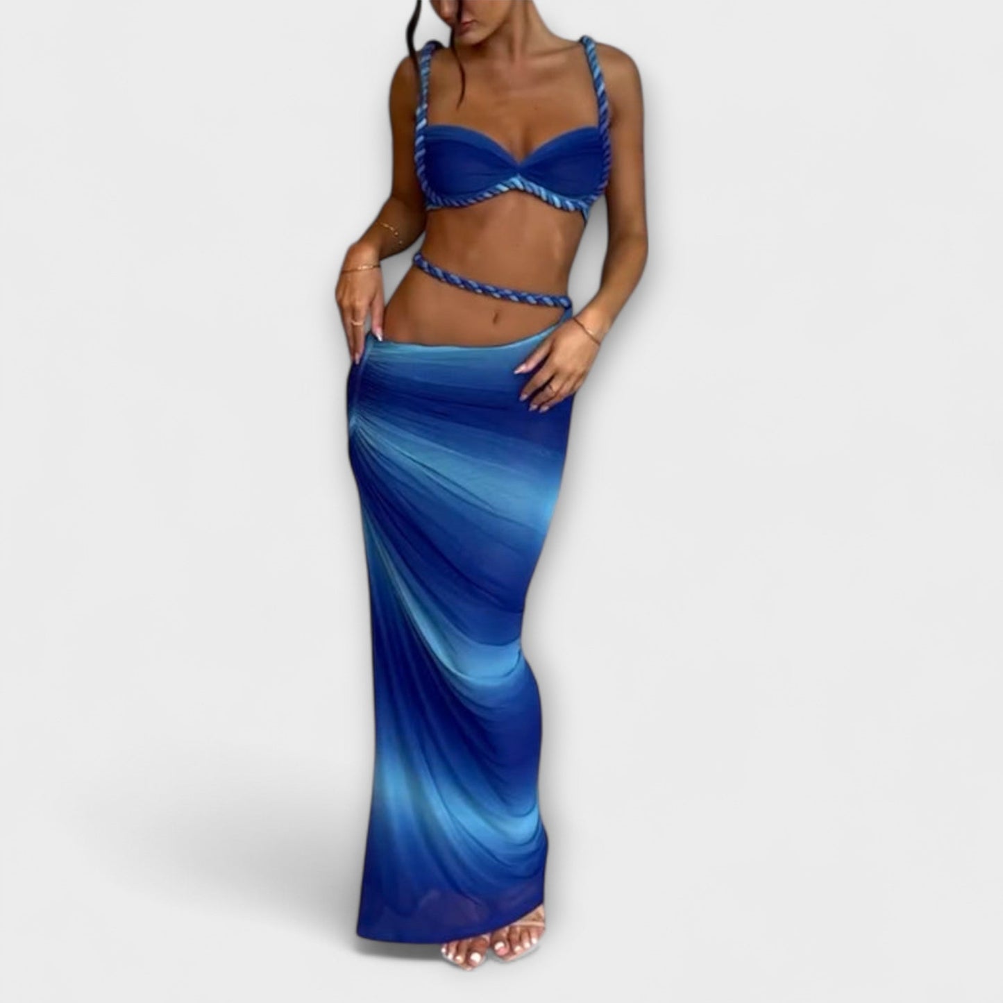 Minka – Stylishes Ombre-Zopfset mit Crop Top &amp; Überrock 