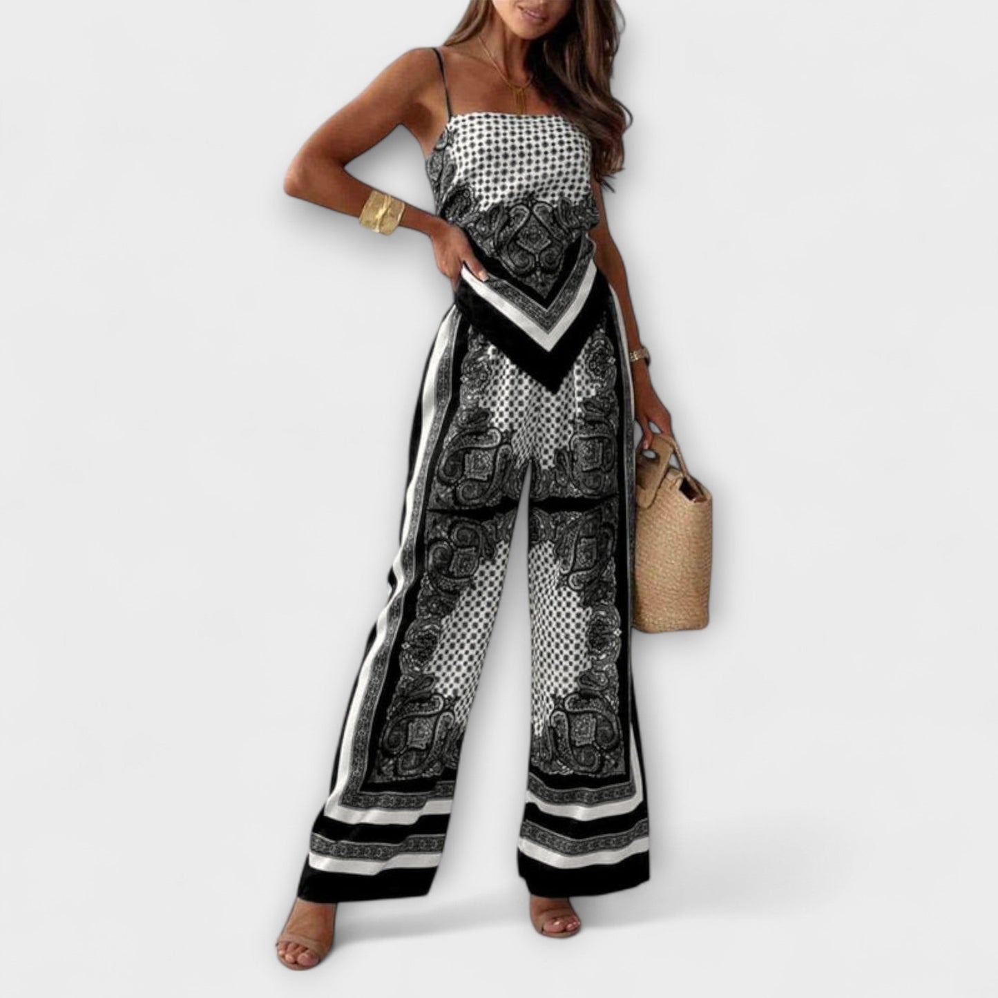Maja - Schickes Schnürwesten und Hosen Set