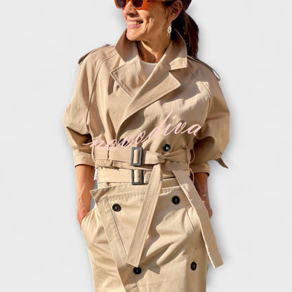 Tilde – Elegantes Set aus Jacke und Midi-Rock mit Taschen