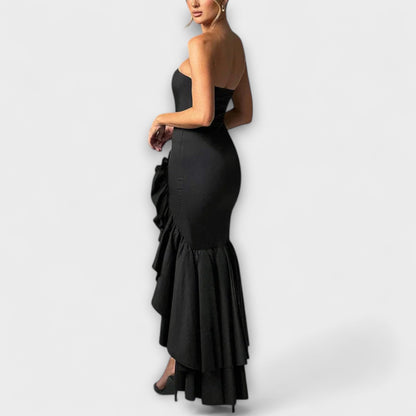 Ulla - Off-Shoulder Slim Fit Maxikleid mit asymmetrischer Taille 