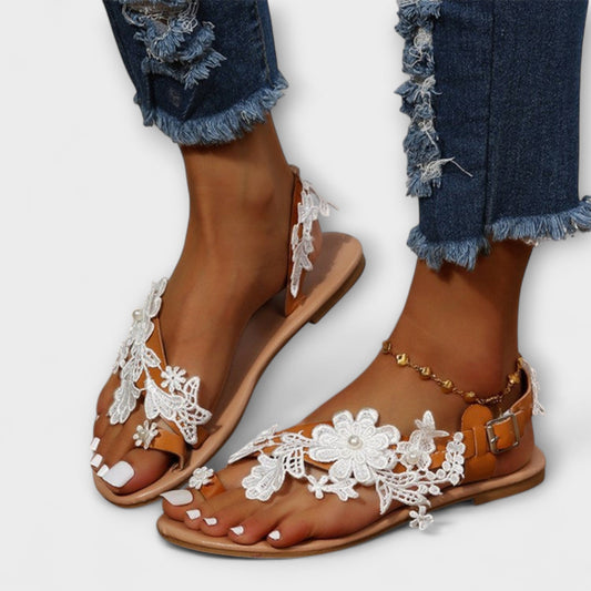 Boho - Bequeme Sandalen mit Blumen & Knöchelriemen