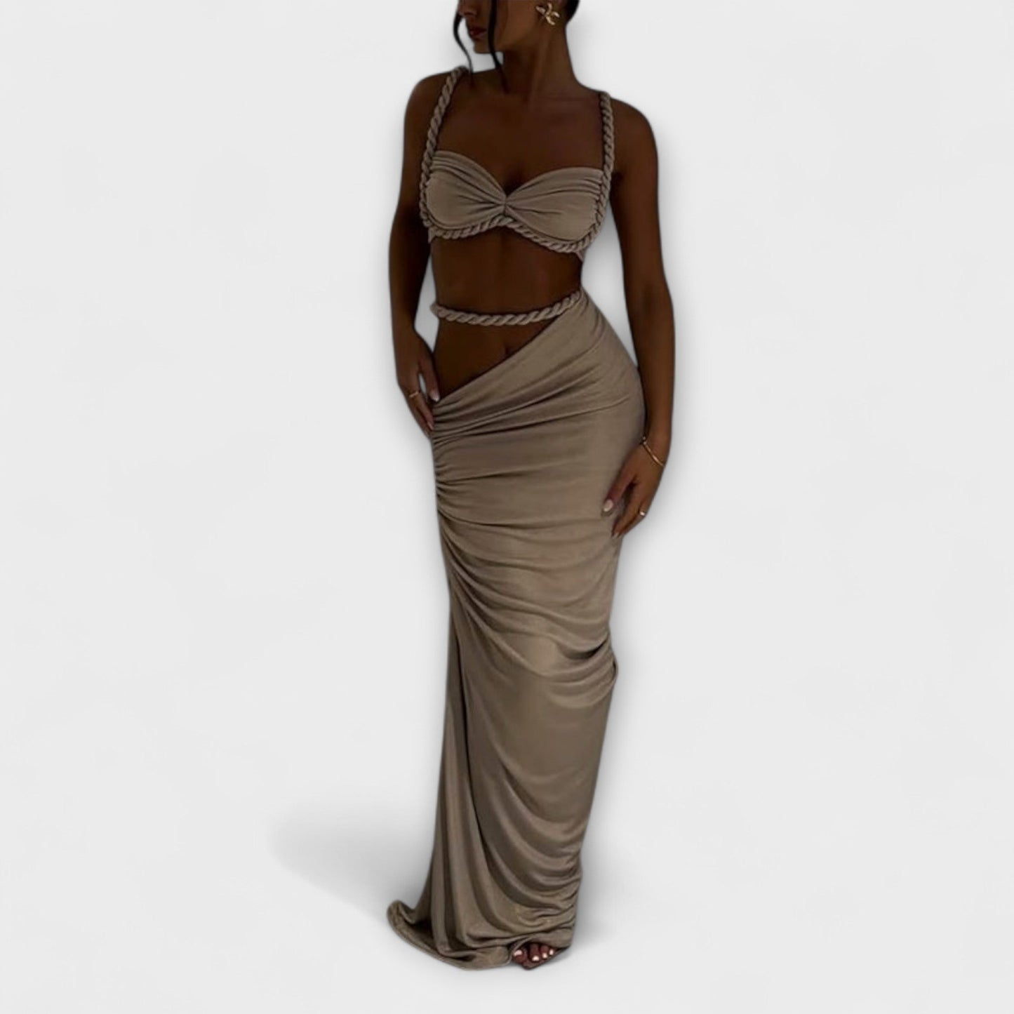 Minka – Stylishes Ombre-Zopfset mit Crop Top &amp; Überrock 