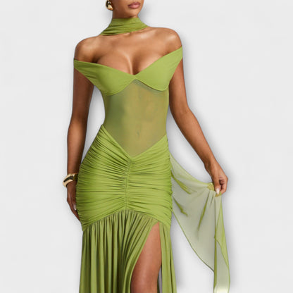 Aylin – Schlitzkleid mit Wow-Faktor